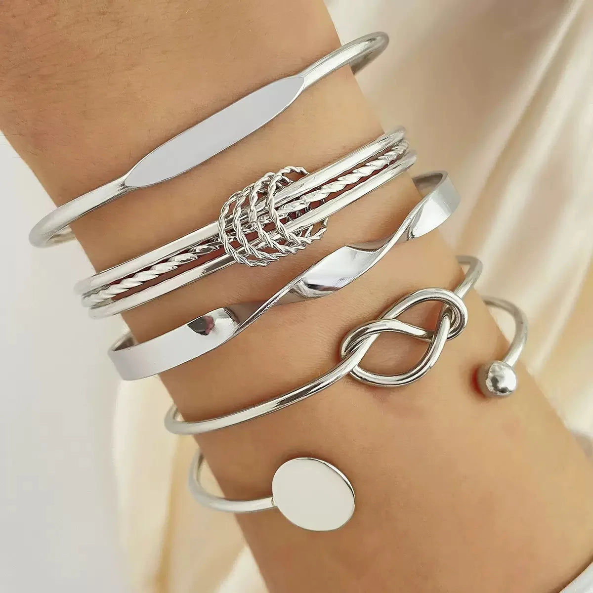 5 pieces fashionable elegant and exquisite adjustable ladies' bracelets (FREE SHIPPING)