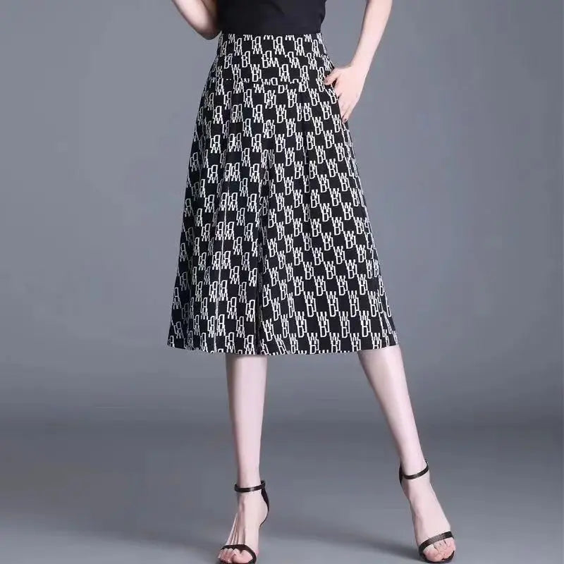 Women's Geometric Print Wide-Leg Pants – Bold, Graphic & Fashion-Forward